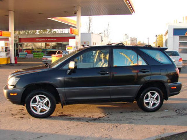2000 Lexus RX300