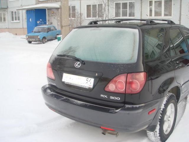 2000 Lexus RX300
