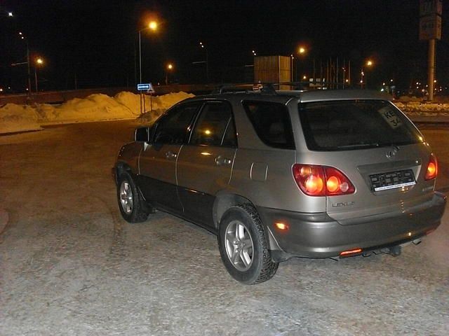 2000 Lexus RX300