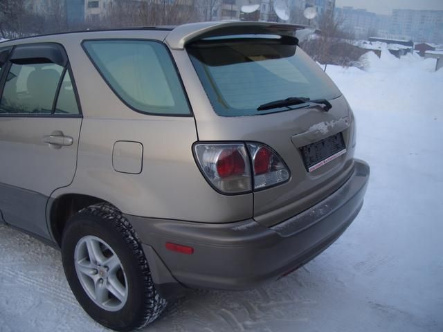 2000 Lexus RX300