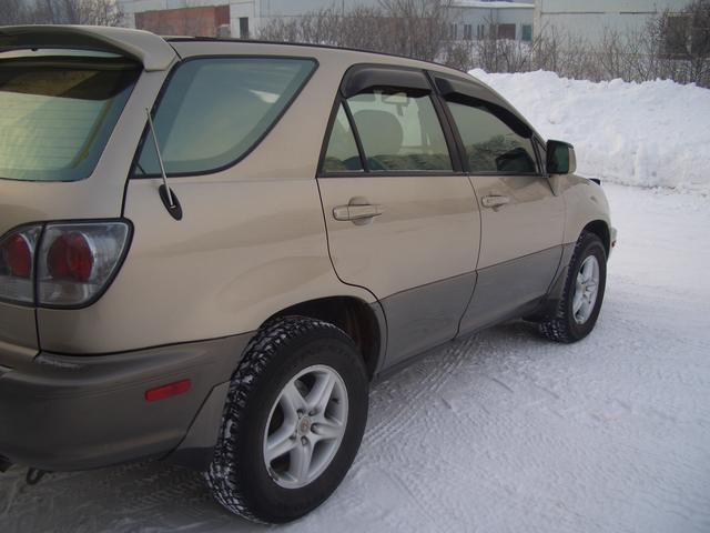 2000 Lexus RX300