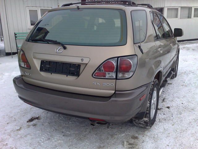 2000 Lexus RX300