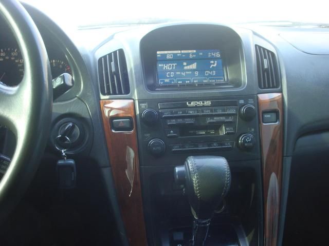 2000 Lexus RX300