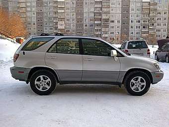 2000 Lexus RX300 Photos