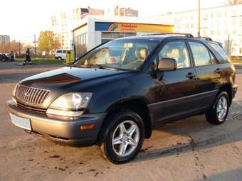 2000 Lexus RX300 Photos