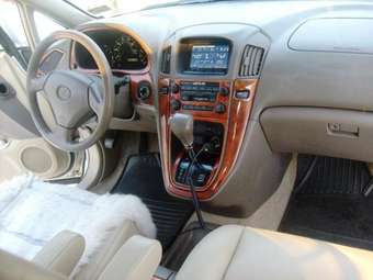 2000 Lexus RX300 Pictures