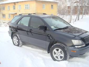 2000 Lexus RX300 Photos
