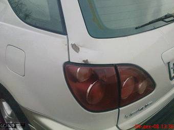 2000 Lexus RX300 Photos