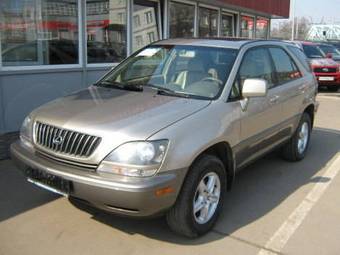 2000 Lexus RX300 Images