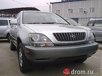 2000 Lexus RX300 Photos