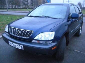 2000 Lexus RX300 Images