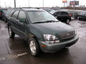 2000 Lexus RX300 Photos