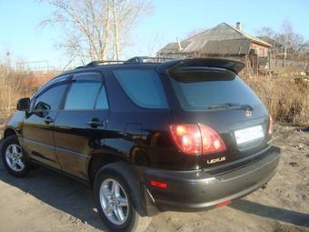 2000 Lexus RX300 Pics