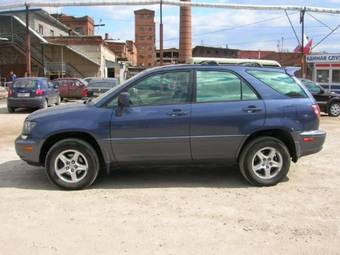 2000 Lexus RX300 Photos