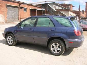 2000 Lexus RX300 Photos