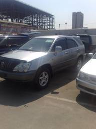 2000 Lexus RX300 Pictures