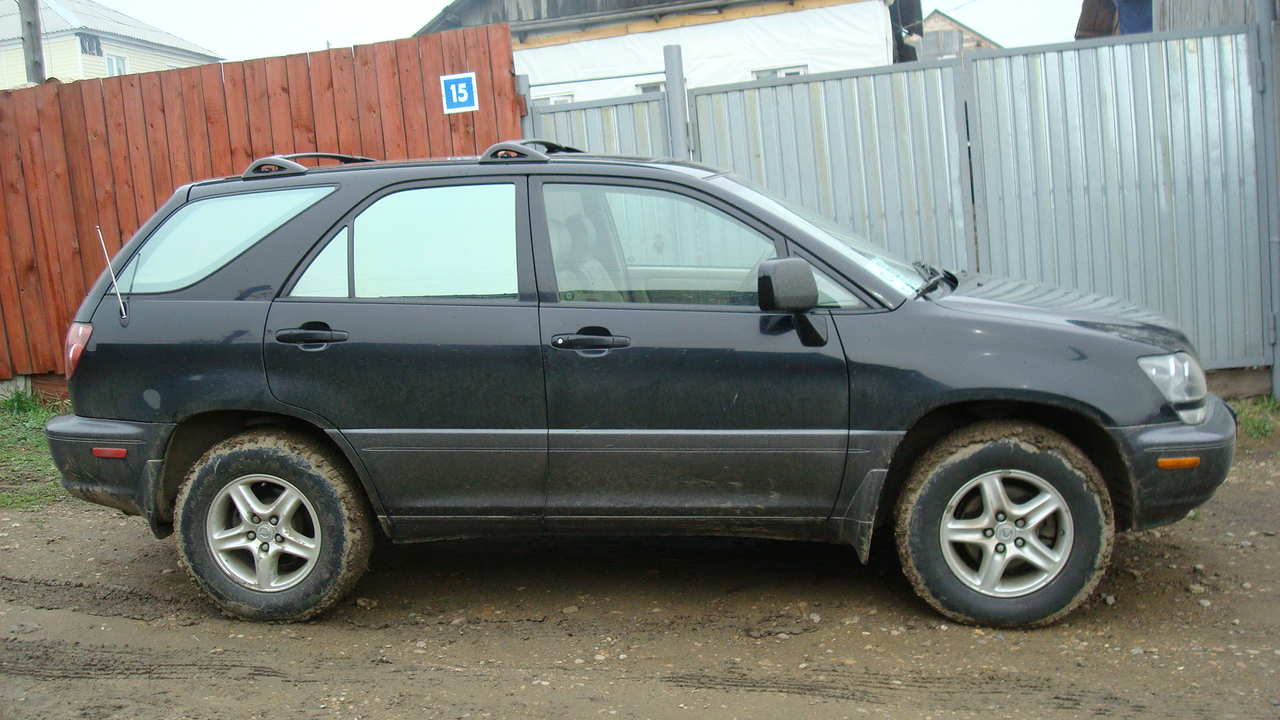 2000 Lexus RX300