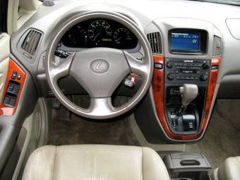 2000 Lexus RX300 Pictures