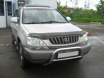 2000 Lexus RX300 Photos