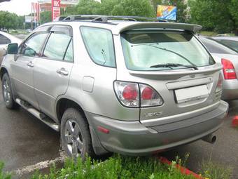 2000 Lexus RX300 Wallpapers