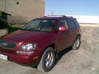 2000 Lexus RX300 Pictures