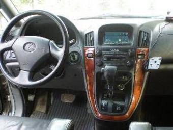 2000 Lexus RX300 Pictures