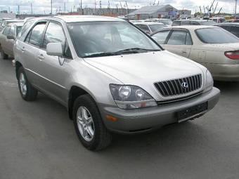 2000 Lexus RX300 Photos