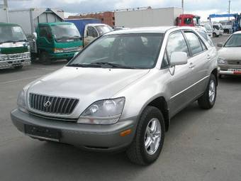 2000 Lexus RX300 Photos