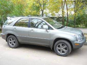 2000 Lexus RX300 Pictures