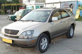 2000 Lexus RX300 Photos