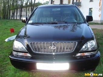 2000 Lexus RX300 Pics