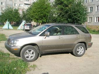 2000 Lexus RX300 Pictures