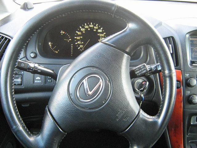 2001 Lexus RX300