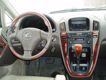 2001 Lexus RX300 Images