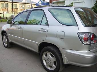 2001 Lexus RX300 Photos