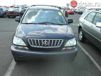 2001 Lexus RX300 Pics