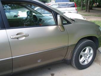 2001 Lexus RX300 Pictures