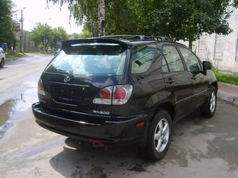2001 Lexus RX300 Images