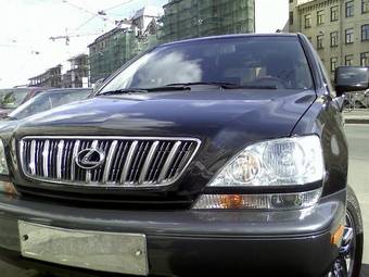 2001 Lexus RX300 Photos