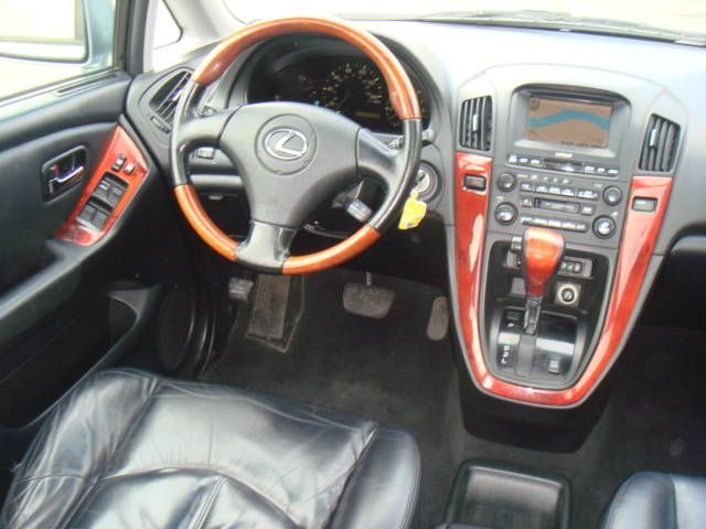 2002 Lexus RX300