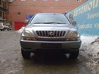 2002 Lexus RX300 Pics