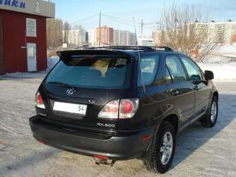 2002 Lexus RX300 Pictures