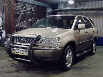 2002 Lexus RX300 Photos