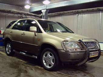 2002 Lexus RX300 Pics