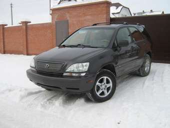 2002 Lexus RX300 Pictures