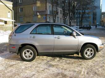 2002 Lexus RX300 Photos