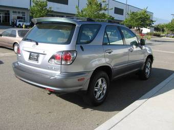 2002 Lexus RX300 Pics