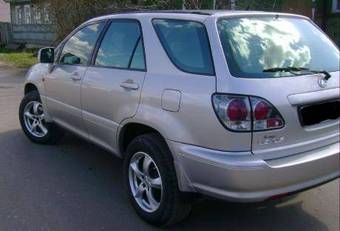 2002 Lexus RX300 Pictures