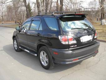 2002 Lexus RX300 Pics