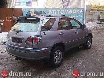 2002 Lexus RX300 Pictures